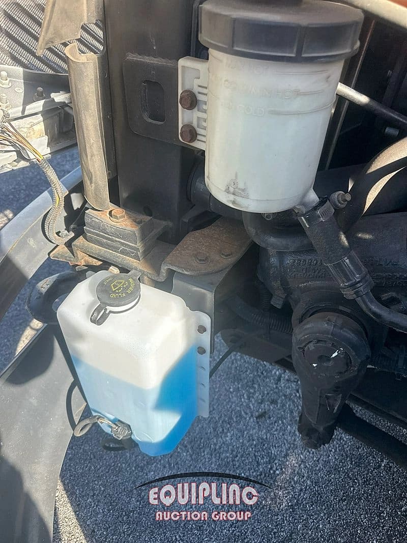 2015 International MAXXFORCE Shuttle Bus - Thumbnail 11 2015 International MAXXFORCE Shuttle Bus - Thumbnail 11