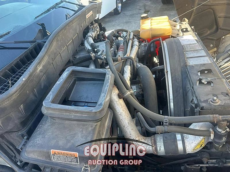 2015 International MAXXFORCE Shuttle Bus - Thumbnail 12 2015 International MAXXFORCE Shuttle Bus - Thumbnail 12