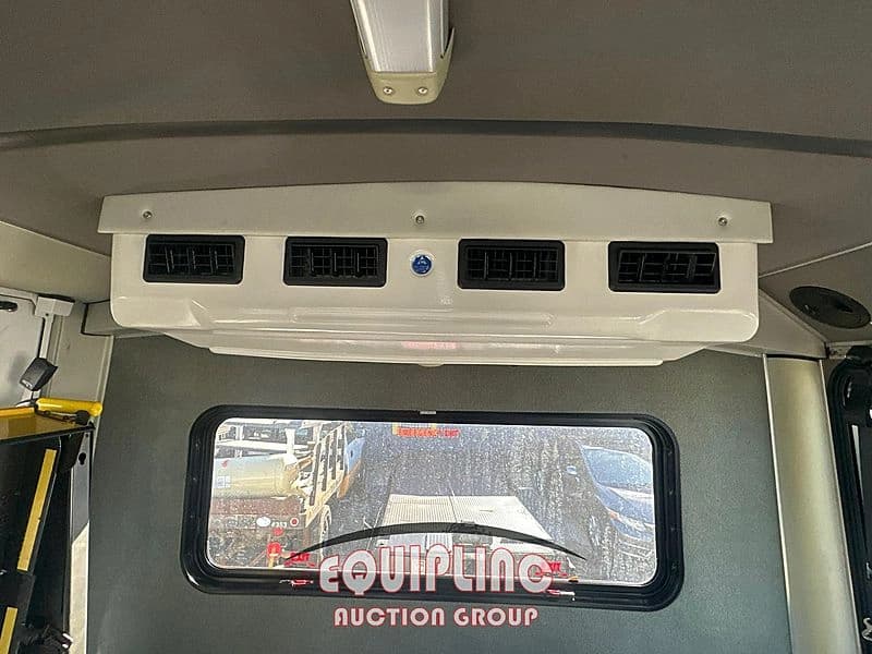 2015 International MAXXFORCE Shuttle Bus - Thumbnail 27 2015 International MAXXFORCE Shuttle Bus - Thumbnail 27