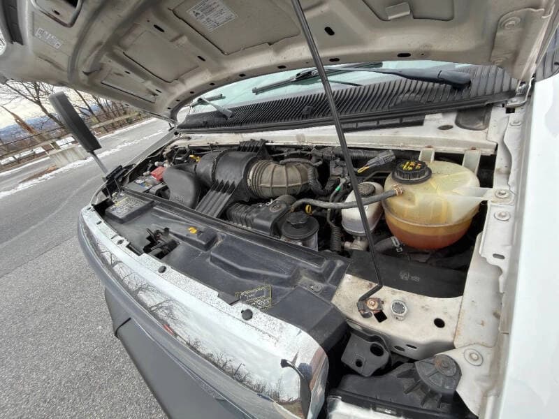 2014 Ford E450 - Thumbnail 20 2014 Ford E450 - Thumbnail 20