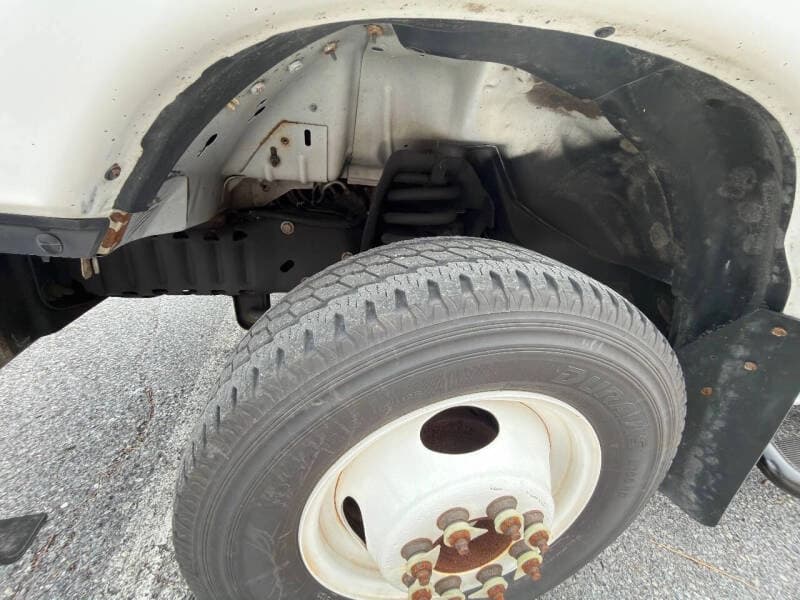 2018 Ford E-350 - Thumbnail 18 2018 Ford E-350 - Thumbnail 18