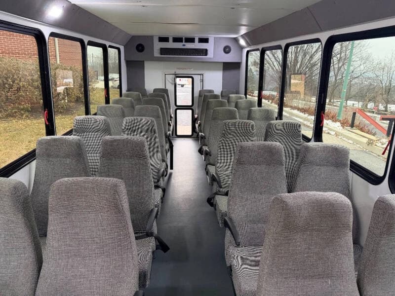 2020 Ford E-450 - Thumbnail 13 2020 Ford E-450 - Thumbnail 13