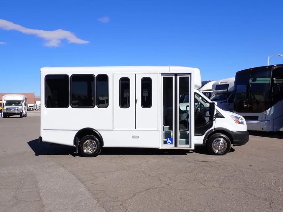 2018 World Trans Advance Shuttle Bus - Thumbnail 4 2018 World Trans Advance Shuttle Bus - Thumbnail 4