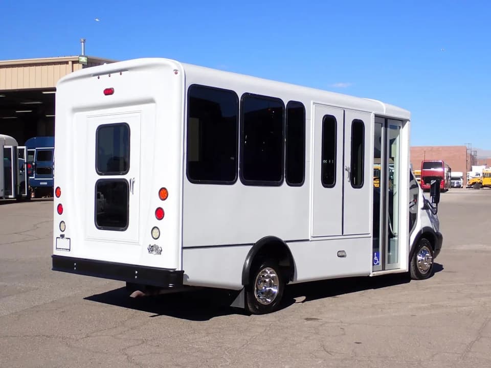 2018 World Trans Advance Shuttle Bus - Thumbnail 7 2018 World Trans Advance Shuttle Bus - Thumbnail 7