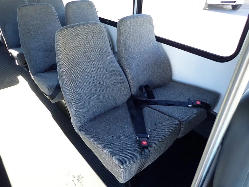 2012 Starcraft Allstar Shuttle Bus - Thumbnail 8 2012 Starcraft Allstar Shuttle Bus - Thumbnail 8