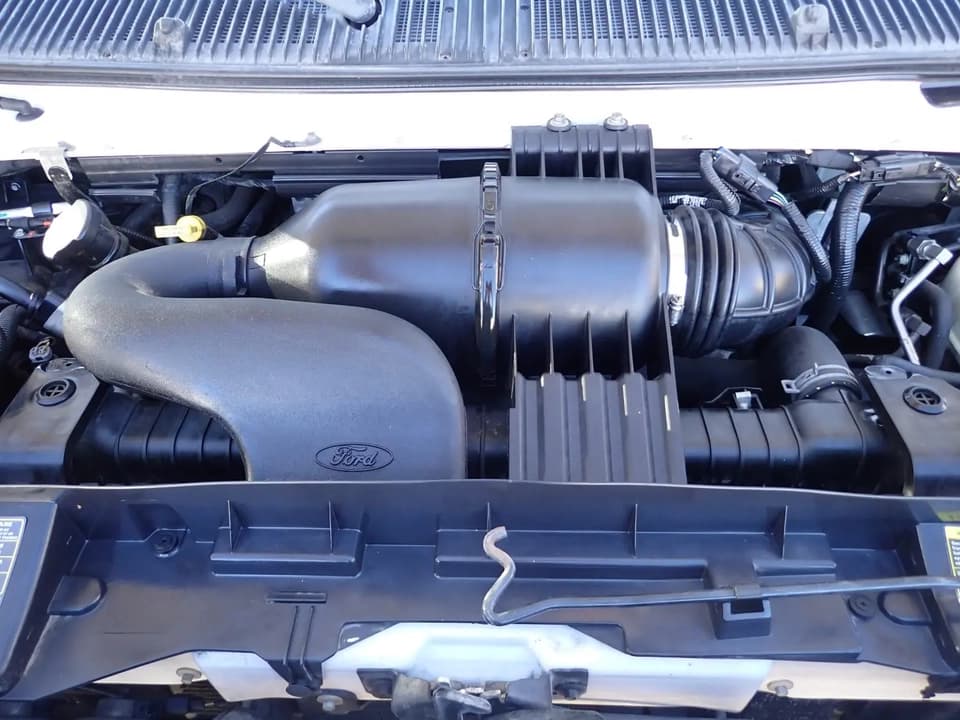 2009 Ameritrans 285 Shuttle Bus - Thumbnail 12 2009 Ameritrans 285 Shuttle Bus - Thumbnail 12