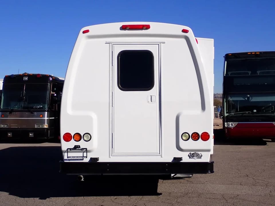 2009 Ameritrans 285 Shuttle Bus - Thumbnail 6 2009 Ameritrans 285 Shuttle Bus - Thumbnail 6