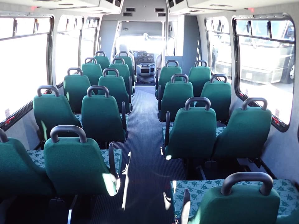 2009 Ameritrans 285 Shuttle Bus - Thumbnail 10 2009 Ameritrans 285 Shuttle Bus - Thumbnail 10