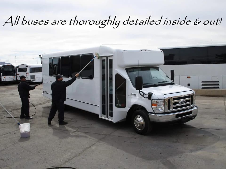 2015 Champion Challenger Shuttle Bus - Thumbnail 15 2015 Champion Challenger Shuttle Bus - Thumbnail 15