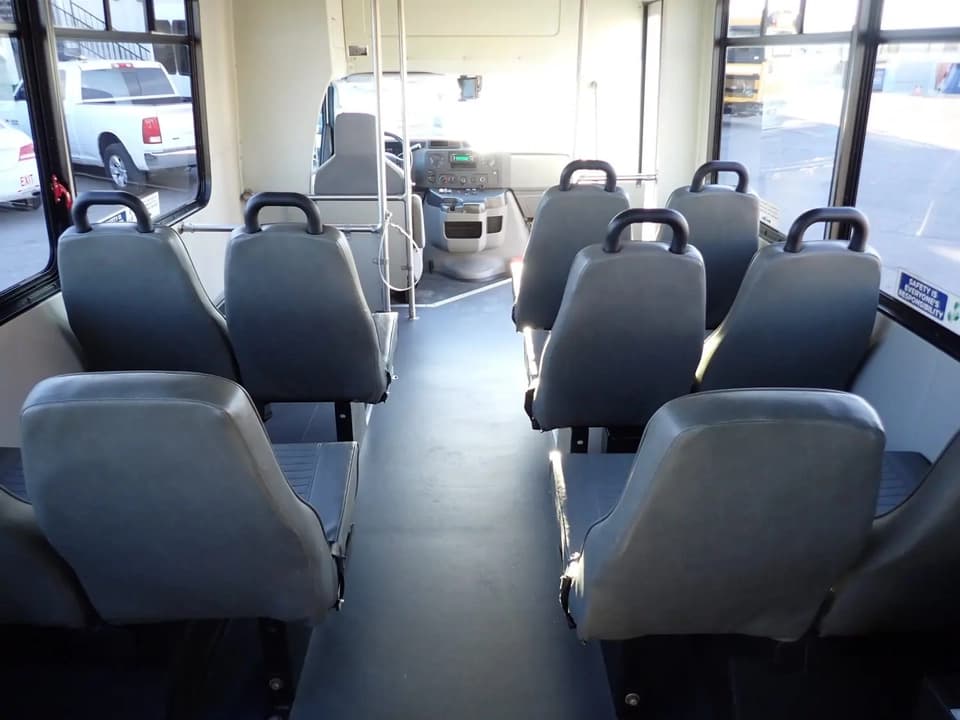 2015 Champion Challenger Shuttle Bus - Thumbnail 10 2015 Champion Challenger Shuttle Bus - Thumbnail 10