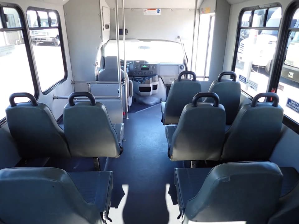 2016 Goshen Impulse Shuttle Bus - Thumbnail 10 2016 Goshen Impulse Shuttle Bus - Thumbnail 10
