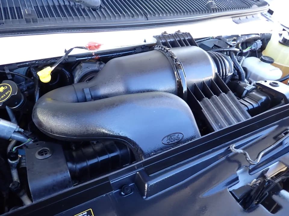 2016 Goshen Impulse Shuttle Bus - Thumbnail 12 2016 Goshen Impulse Shuttle Bus - Thumbnail 12