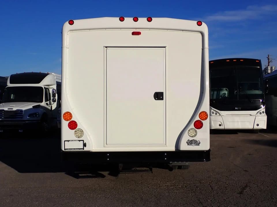 2016 Goshen Impulse Shuttle Bus - Thumbnail 6 2016 Goshen Impulse Shuttle Bus - Thumbnail 6