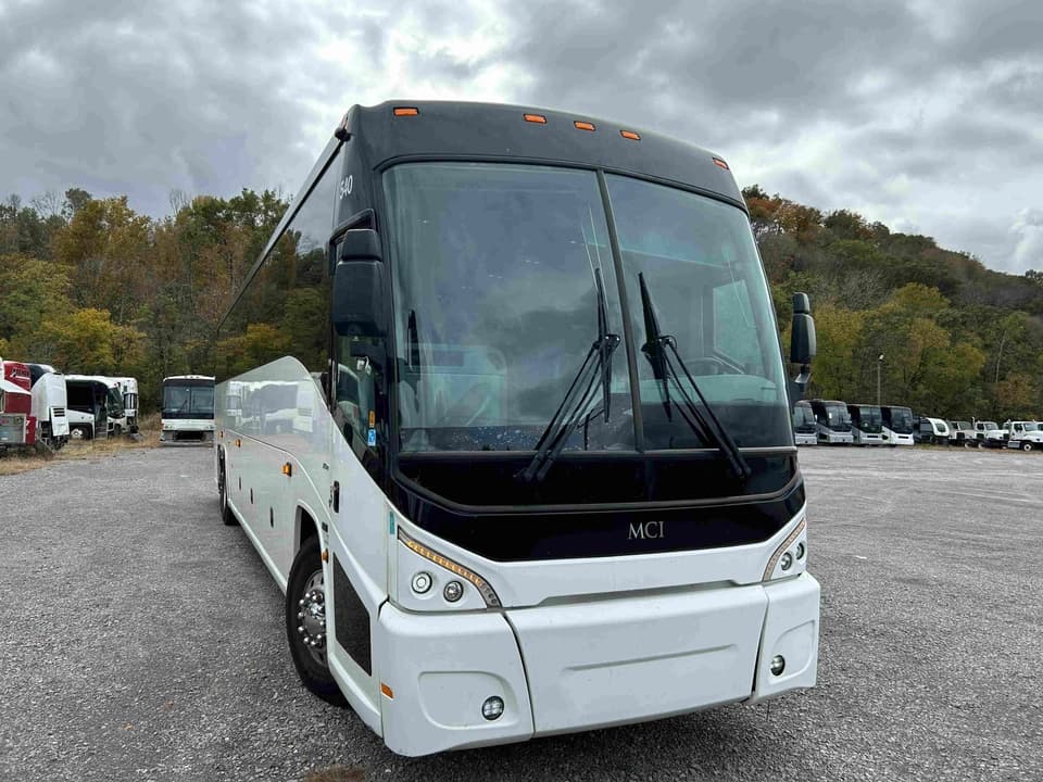 2015 MCI J4500 bus 2015 MCI J4500 bus