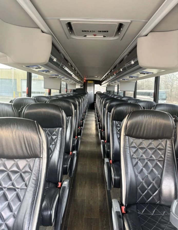 2020 Van Hool CX45 Coach - Thumbnail 3 2020 Van Hool CX45 Coach - Thumbnail 3