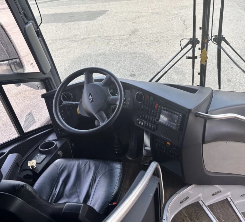 2020 Van Hool CX45 Coach - Thumbnail 4 2020 Van Hool CX45 Coach - Thumbnail 4