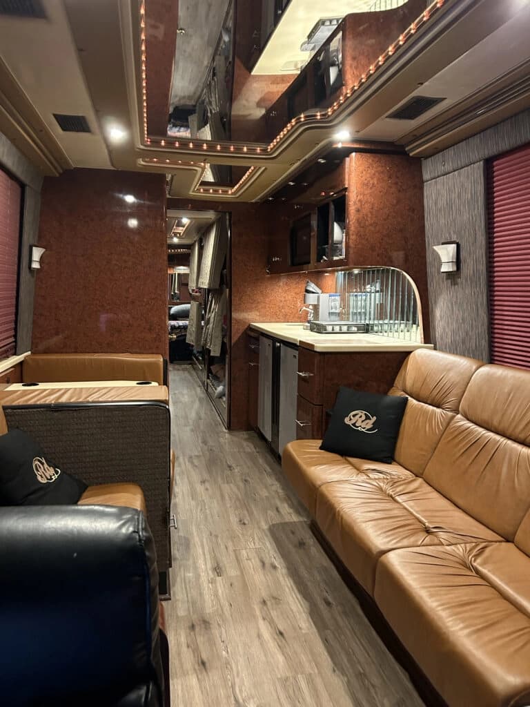 1996 VanHool T8 Star Car Entertainer - Thumbnail 10 1996 VanHool T8 Star Car Entertainer - Thumbnail 10