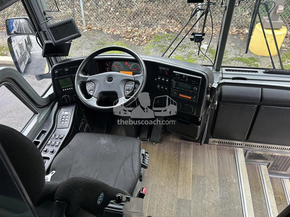 2017 Prevost X3-45 ADA - Thumbnail 17 2017 Prevost X3-45 ADA - Thumbnail 17