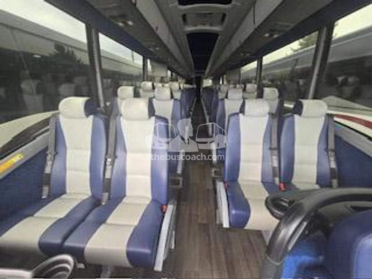 2021 Mci J4500 bus 2021 Mci J4500 bus