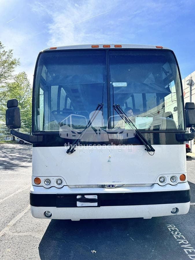 2007 Prevost X3-45 - Thumbnail 6 2007 Prevost X3-45 - Thumbnail 6