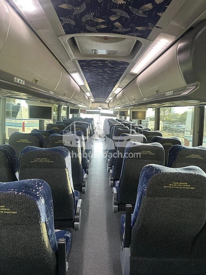 2013 Mci J4500 - Thumbnail 11 2013 Mci J4500 - Thumbnail 11
