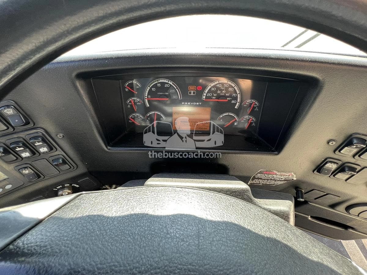 2014 Prevost H3-45 - Thumbnail 17 2014 Prevost H3-45 - Thumbnail 17
