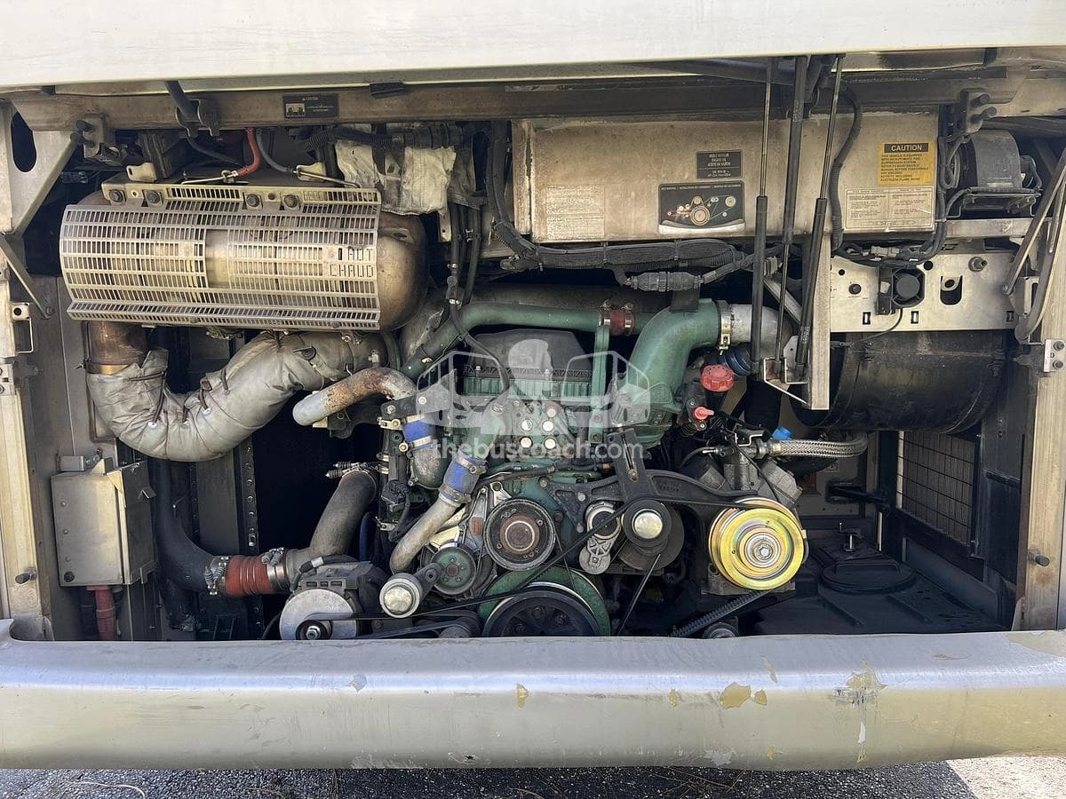 2014 Prevost H3-45 - Thumbnail 17 2014 Prevost H3-45 - Thumbnail 17