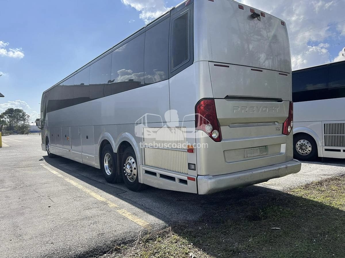 2014 Prevost H3-45 - Thumbnail 22 2014 Prevost H3-45 - Thumbnail 22