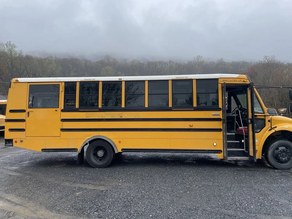 2018 Freightliner Thomas C2 School Bus - Thumbnail 3 2018 Freightliner Thomas C2 School Bus - Thumbnail 3