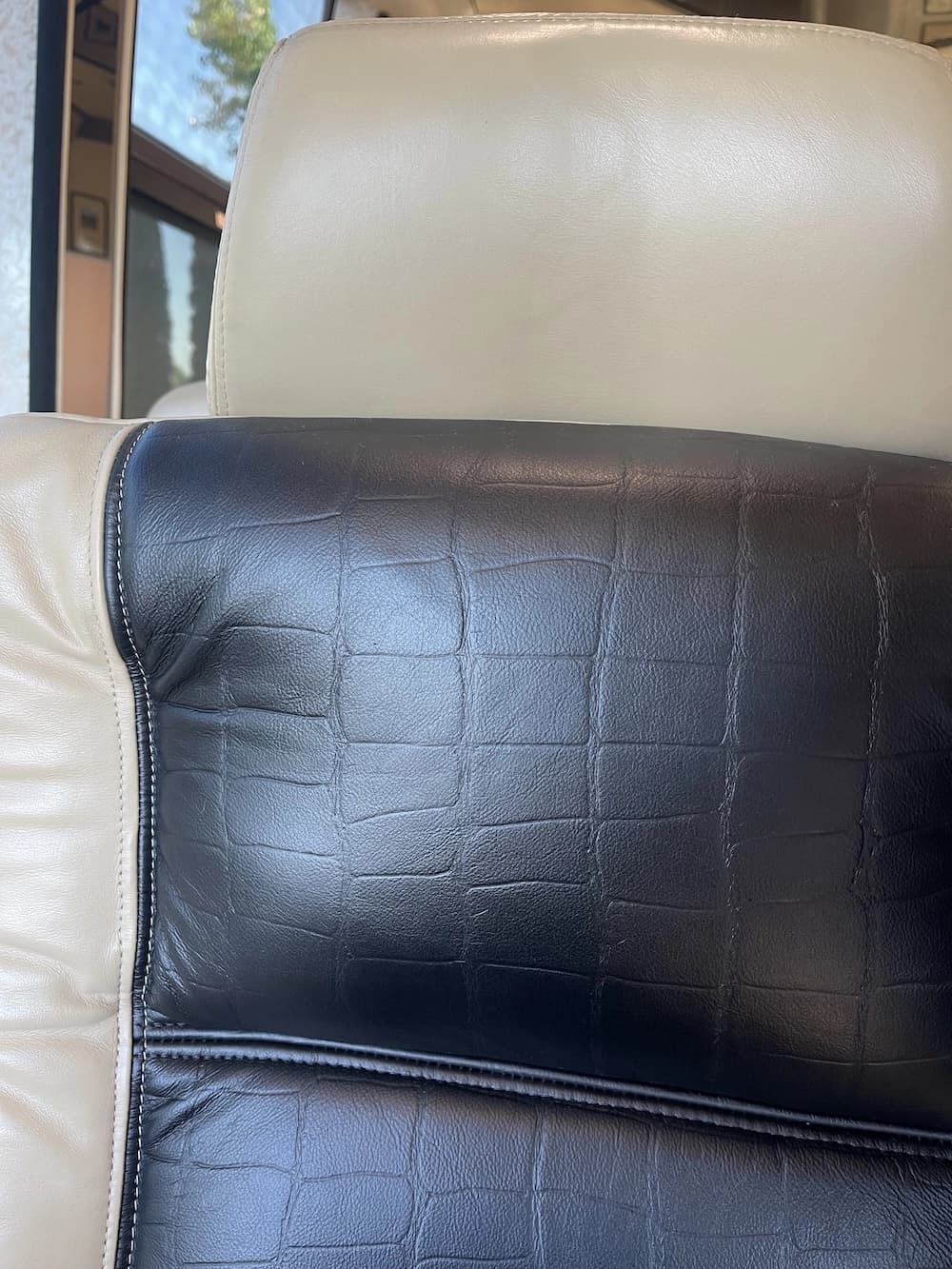 2007 Prevost Marathon XLII Coach - Thumbnail 12 2007 Prevost Marathon XLII Coach - Thumbnail 12