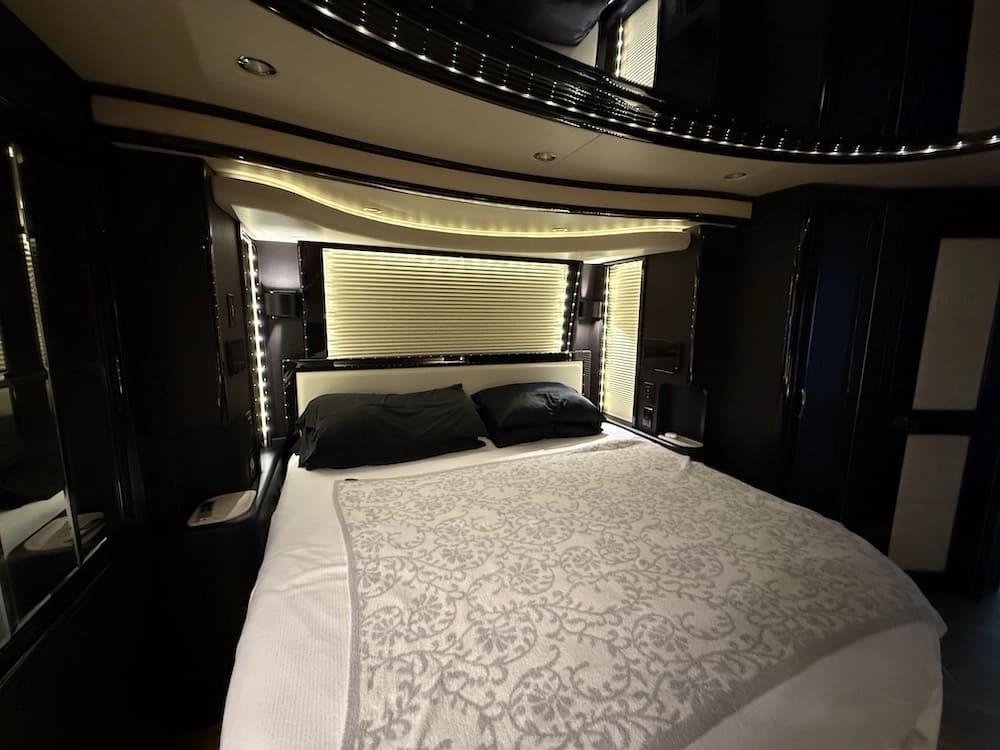 2016 Prevost Liberty Elegant Lady H3-45 Coach - Thumbnail 38 2016 Prevost Liberty Elegant Lady H3-45 Coach - Thumbnail 38