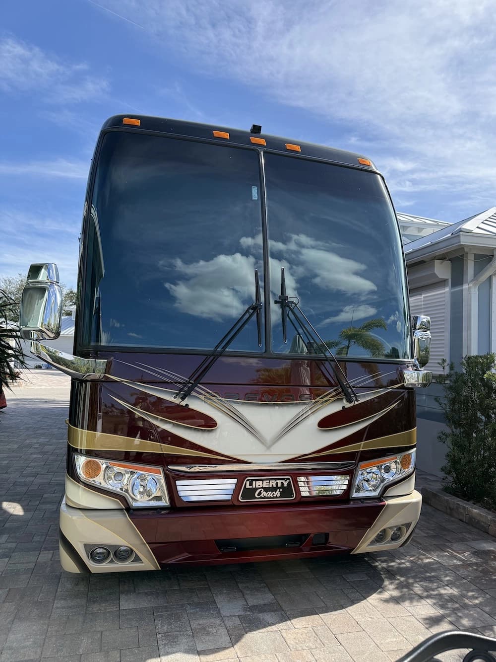 2016 Prevost Liberty Elegant Lady H3-45 Coach - Thumbnail 7 2016 Prevost Liberty Elegant Lady H3-45 Coach - Thumbnail 7