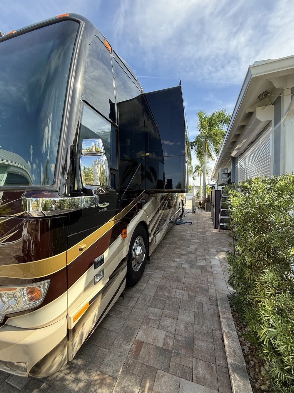 2016 Prevost Liberty Elegant Lady H3-45 Coach - Thumbnail 9 2016 Prevost Liberty Elegant Lady H3-45 Coach - Thumbnail 9