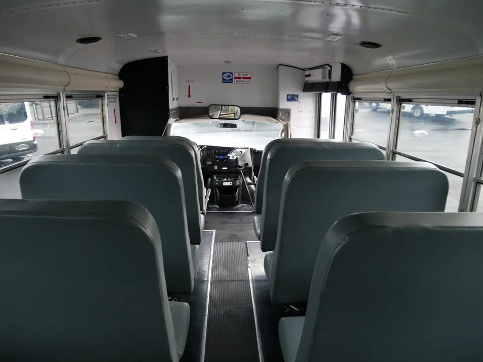 2008 Blue Bird Micro Bird - Thumbnail 8 2008 Blue Bird Micro Bird - Thumbnail 8