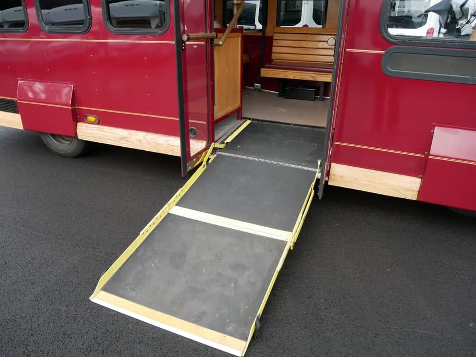 2011 Chevrolet Hometown Trolley - Thumbnail 10 2011 Chevrolet Hometown Trolley - Thumbnail 10