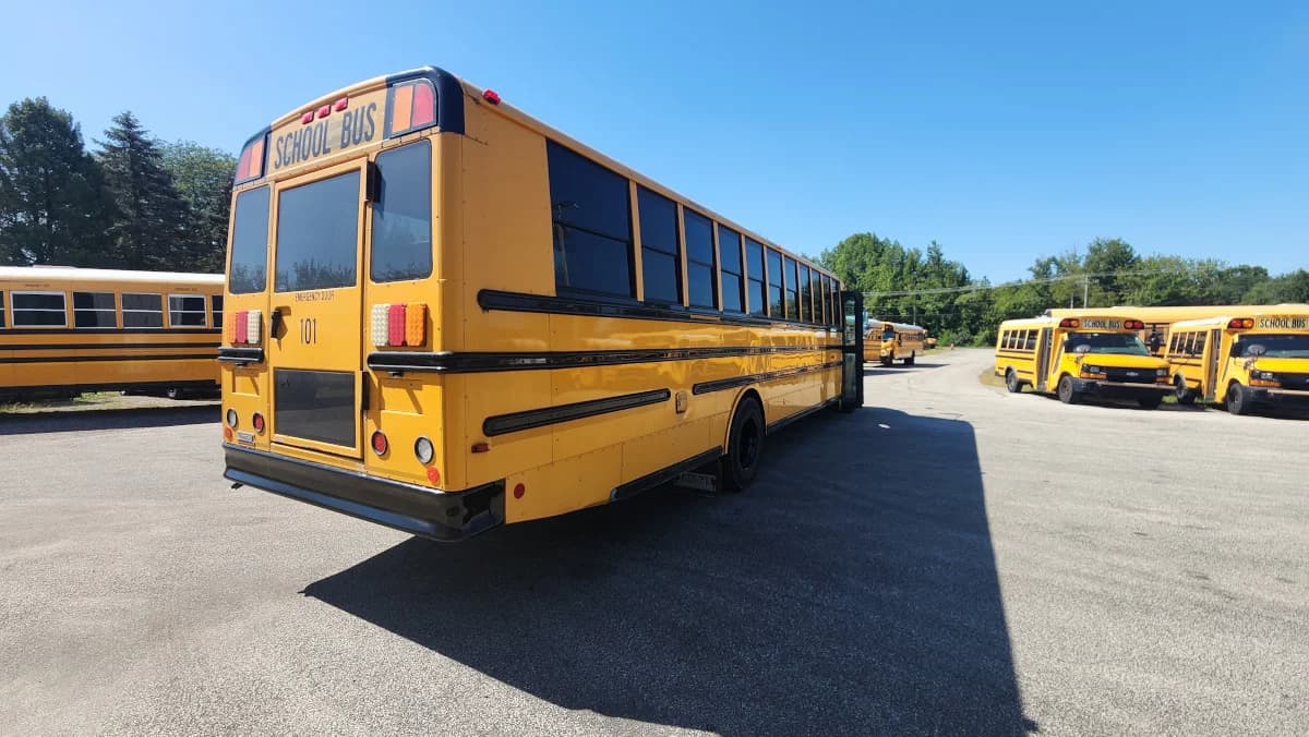 2017 Thomas C2 78 Passenger - Thumbnail 19 2017 Thomas C2 78 Passenger - Thumbnail 19