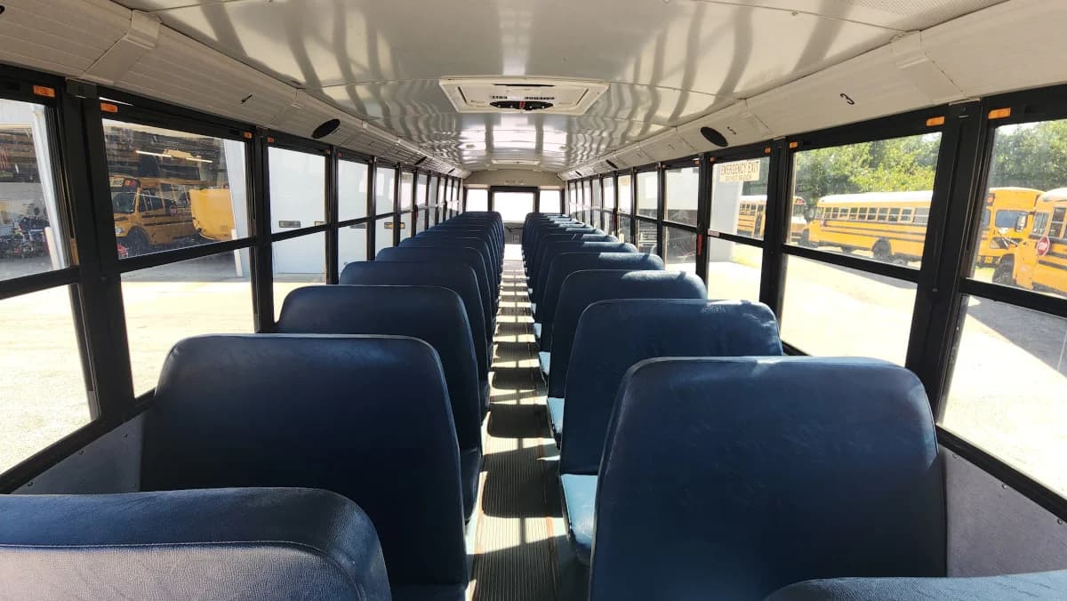 2017 Thomas C2 78 Passenger - Thumbnail 7 2017 Thomas C2 78 Passenger - Thumbnail 7