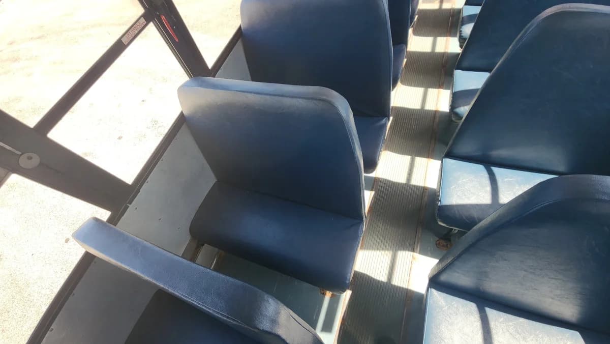 2017 Thomas C2 78 Passenger - Thumbnail 8 2017 Thomas C2 78 Passenger - Thumbnail 8