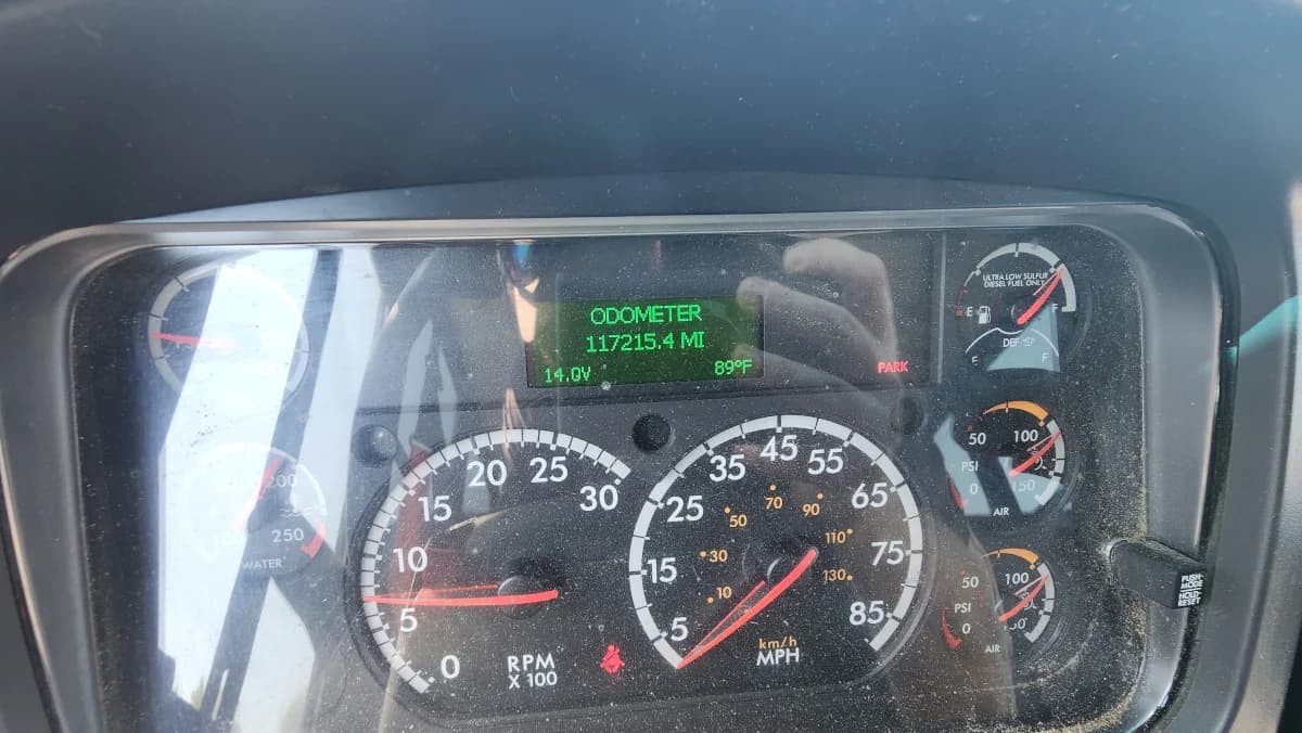 2017 Thomas C2 78 Passenger - Thumbnail 25 2017 Thomas C2 78 Passenger - Thumbnail 25