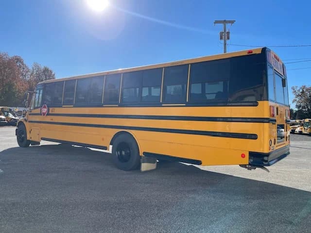 2017 Thomas Saf-T-Liner 72P - Thumbnail 14 2017 Thomas Saf-T-Liner 72P - Thumbnail 14