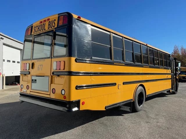 2017 Thomas Saf-T-Liner 72P - Thumbnail 23 2017 Thomas Saf-T-Liner 72P - Thumbnail 23