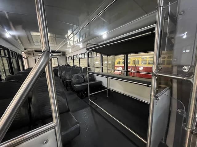 2018 Ford F-550 ADA Starcraft 26P - Image 6 2018 Ford F-550 ADA Starcraft 26P - Image 6