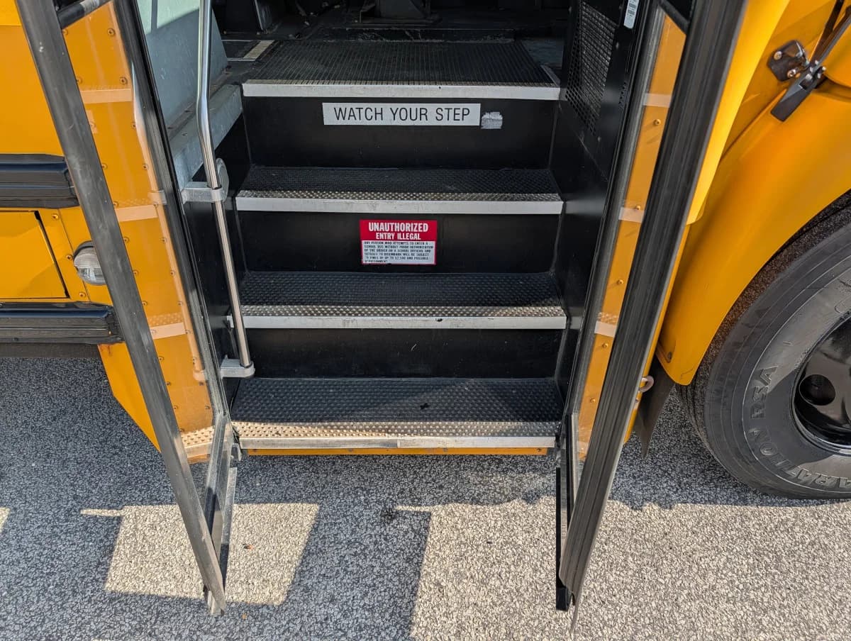 2015 International CE 72P - Thumbnail 5 2015 International CE 72P - Thumbnail 5