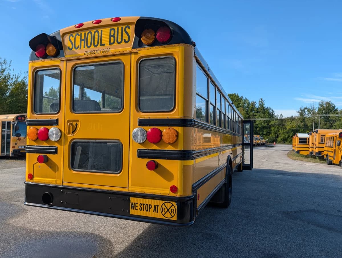 2016 International CE 72P  - Image 21 2016 International CE 72P  - Image 21