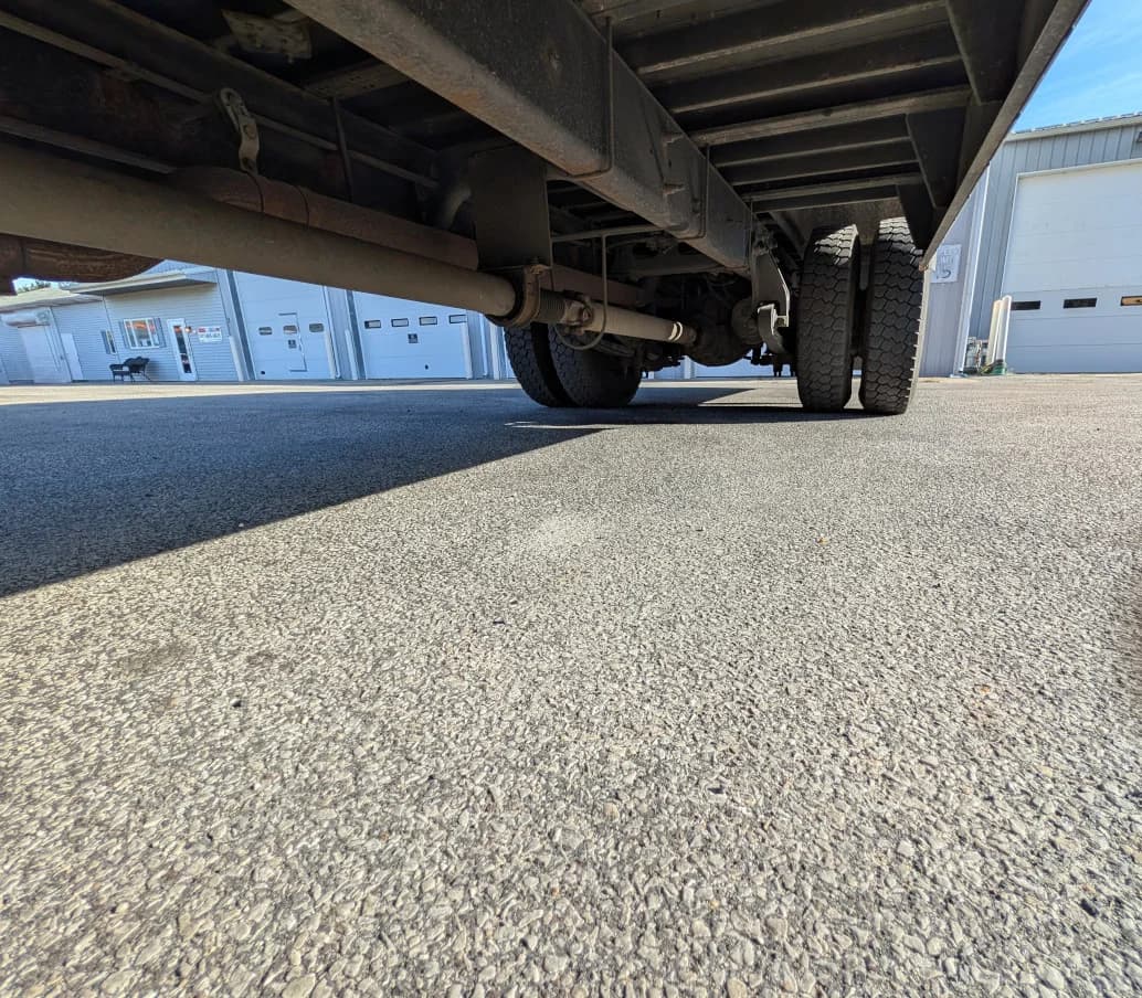 2016 International CE 72 Passenger - Image 12 2016 International CE 72 Passenger - Image 12