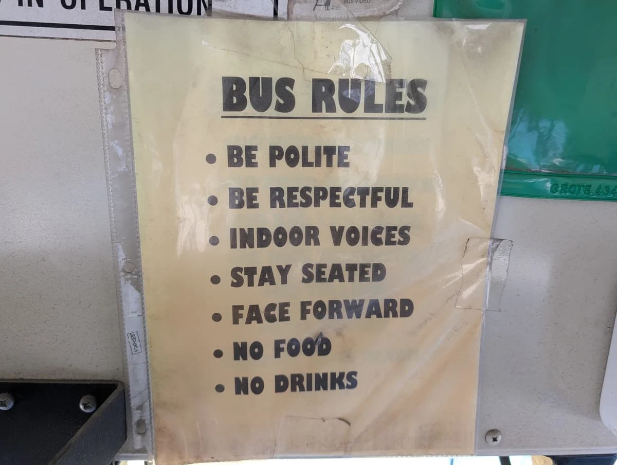 2016 International CE 72 Passenger - Image 26 2016 International CE 72 Passenger - Image 26