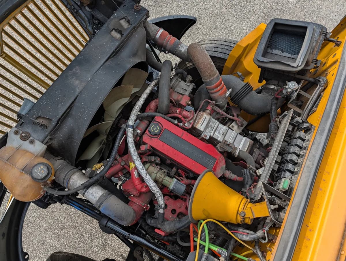 2016 International CE 72 Passenger - Image 13 2016 International CE 72 Passenger - Image 13