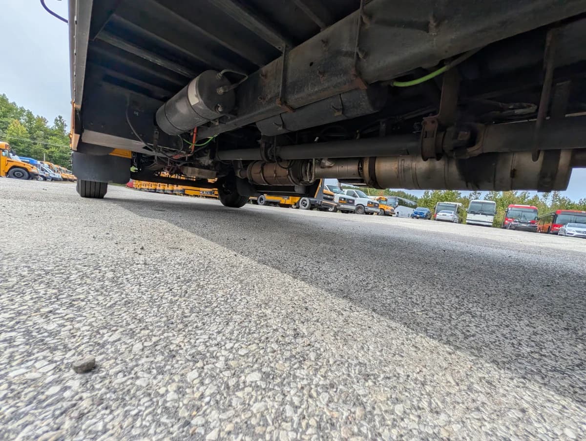 2016 International CE 72 Passenger - Thumbnail 13 2016 International CE 72 Passenger - Thumbnail 13