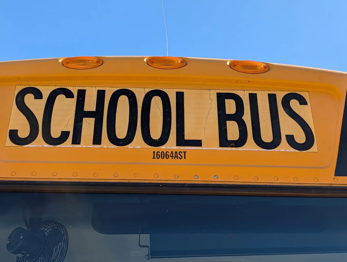 2016 International CE 72 Passenger - Thumbnail 27 2016 International CE 72 Passenger - Thumbnail 27