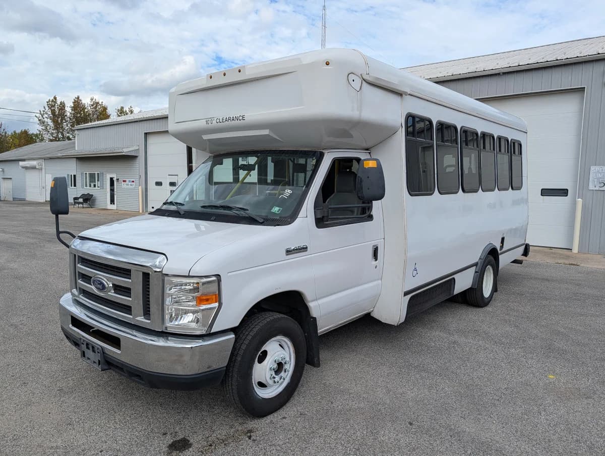 2017 Ford E-450 ADA 14 Passenger - Image 20 2017 Ford E-450 ADA 14 Passenger - Image 20